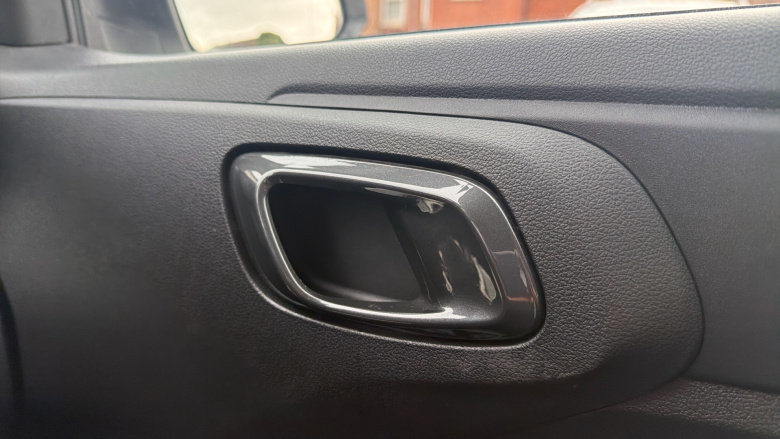 Hyundai i10 1.0 MPi SE 5dr Petrol Hatchback